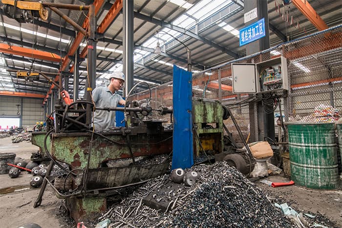 江苏江苏江阴亿优网架钢结构工程有限公司